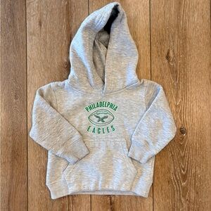 Outerstuff size 2T Philadelphia Eagles hooded sweatshirt